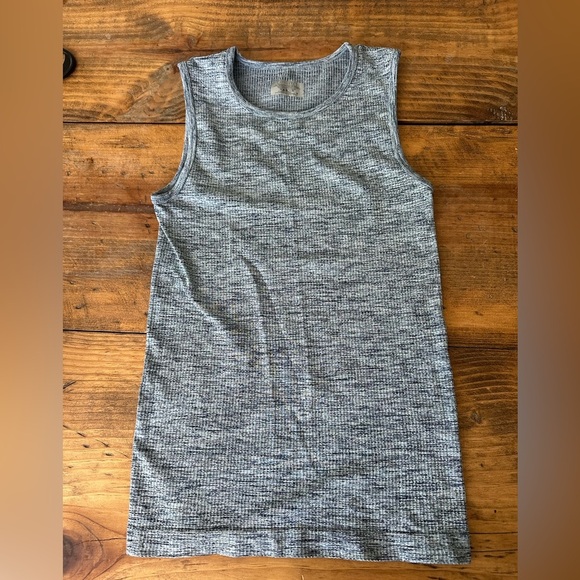 Athleta Textured Heather Blue Yoga Top Size S - Picture 1 of 5